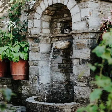 別荘 Traditional House In ポルタリア